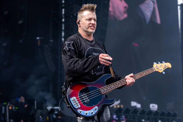 Music festival Rock im Park 2026 THREE DAYS GRACE, Nuremberg, 05 06 2026 Brad Walst, bass player of the Canadian hard rock band Three Days Grace, performing on the main stage He plays an Ernie Ball Music Man bass in sunburst finish Nuremberg Bavaria Germany 20260605-1V9A9324-M4000