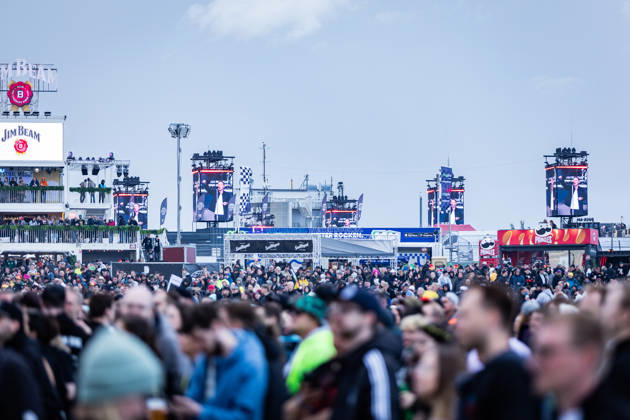 Rock am Ring 2026, 5 6 2026 Full house at the Ring The traditional Rock am Ring festival at the Nürburgring in the Eifel region kicks off the festival season in Germany Rock am Ring will take place this year from 5 to 7 June Around 80 bands and artists will perform on one of the three large stages Nürburg Nürburgring Rhineland-Palatinate Germany Copyright: xSebastianxDerixx