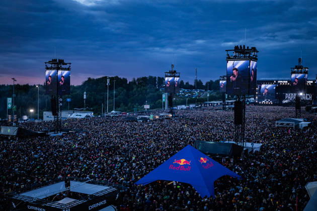 Rock am Ring 2026, 5 6 2026 Festival site shortly before sunset The traditional Rock am Ring festival at the Nürburgring in the Eifel region kicks off the festival season in Germany Rock am Ring will take place this year from 5 to 7 June Around 80 bands and artists will perform on one of the three large stages Nürburg Nürburgring Rhineland-Palatinate Germany Copyright: xSebastianxDerixx