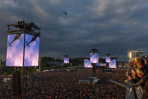 Rock am Ring 2026 05 06 26 Low-flying helicopter before the Papa Roach concert First festival day on Friday, 05 06 2026, at Rock am Ring 2026 at the Nürburgring in the Eifel The three-day music festival lasts until Sunday, 07 06 2026, and is one of the largest open-air festivals in Germany Nürburg Nürburgring Rhineland-Palatinate Germany Copyright: xMarcxJohnx