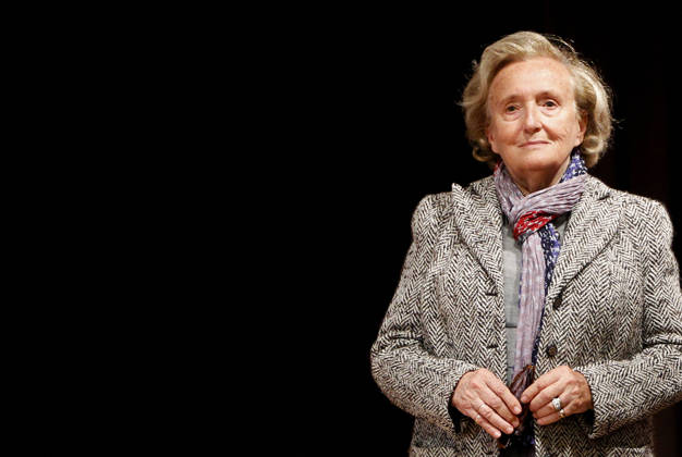 Bernadette Chirac, Wife Of Former French President Jacques Chirac, Dies At 93 Bernadette Chirac, wife of former French President Jacques Chirac, has died at the age of 93. A steadfast supporter throughout her husband’s political career, Bernadette Chodron de Courcel became an influential figure in French public life. She served as a member of the Corrèze General Council and was deeply involved in charitable work. She passed away on Friday at the age of 93. FILE - Bernadette Chirac rencontre ses amis et electeurs a la mairie de Correze-ville, France le 25 septembre 2011 apres la proclamation de sa victoire au premier tour des elections cantonales. Son epoux l ex-president de la Republique Jacques Chirac fut le premier a la feliciter au telep  Copyright: xBernardxPatrick ABACAx