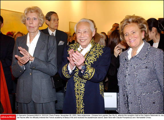 Bernadette Chirac, Wife Of Former French President Jacques Chirac, Dies At 93 Bernadette Chirac, wife of former French President Jacques Chirac, has died at the age of 93. A steadfast supporter throughout her husband’s political career, Bernadette Chodron de Courcel became an influential figure in French public life. She served as a member of the Corrèze General Council and was deeply involved in charitable work. She passed away on Friday at the age of 93. FILE - Giancarlo Gorassini ABACA. 53210-8. Paris-France, November 26, 2003. New acdemician Chinese born painter Zao Wu Ki attends the reception held at the Galerie Nationale du Jeu de Paume after he officially entered the French academy of Beaux Arts and received his academician sword.  Copyright: xGorassinixGiancarlo ABACAx