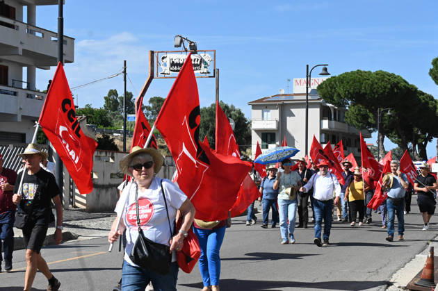 IPA85397889 - Court in the streets of the town during FLAI CGIL General mobilization against gangmastering and labor exploitation in memory of the four migrants murdered by gangmasters, News in Cosenza , Italy, June 06 2026  Copyright: xPasqualexGolia LiveMediax xPasqualexGolia LiveMediax 85397889