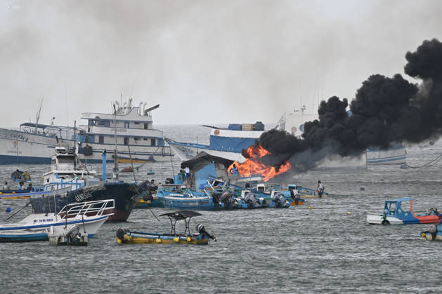 MANTA BOAT FIRE Manta, June 06, 2026 Fire of several boats in the Port of Manta API PHOTO ARIEL OCHOA Manta Manta ManaboÂ Ecuador DIS MANTA BOAT FIRE 285e7d6830a3d0aa2e0663c68fffbf48 Copyright: xArielxOchoax