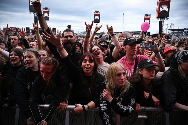 Rock am Ring 2026 FOR EDITORIAL PURPOSES ONLY EDITORIAL USE ONLY p Fans at Rock am Ring Festival, on 06 06 2026 at Nürburgring Germany NRW Nürburg Copyright SocratesxTassos Copyright: SocratesxTassos doc866d1ibd8tutmy4idt5 ,EDITORIAL USE ONLY Copyright: SocratesxTassos