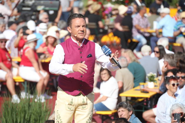 Stefan Mross on the ARD TV show Immer wieder sonntags at Europa Park Rust, 07 06 2026 Copyright: xAgenturxMatthiasxWehnertx xM.xGränzdörferx