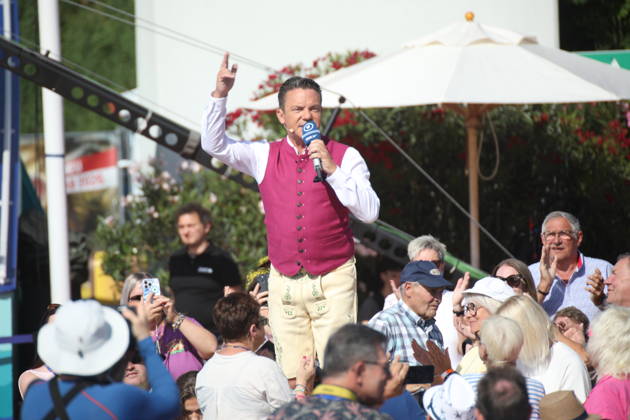 Stefan Mross on the ARD TV show Immer wieder sonntags at Europa Park Rust, 07 06 2026 Copyright: xAgenturxMatthiasxWehnertx xM.xGränzdörferx