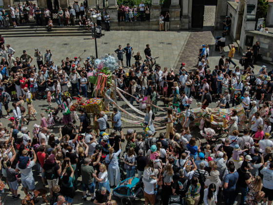 Poland s 25th Dragon Parade in Krakow KRAKOW, POLAND - JUNE 07: An aerial view of hundreds of children and adults attending the Dragon Parade during the 25th Great Dragon Parade edition at the Main Square, Krakow, Poland, on June 07, 2026. For the 25th year in a row, Krakow brings the annual celebration representing the myth of Dragon, the city symbol. Omar Marques Anadolu Krakow Poland. Editorial use only. Please get in touch for any other usage.  Copyright: x2026xAnadoluxOmarxMarquesx