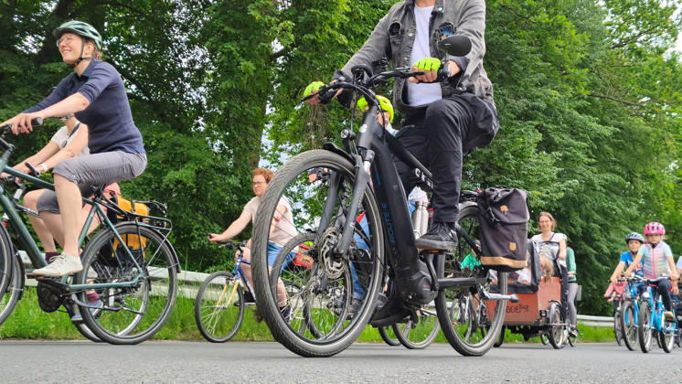 Berlin, 07 06 2026 The ADFC is organizing the 50th bicycle rally this Sunday Tens of thousands of people are having fun on Avus