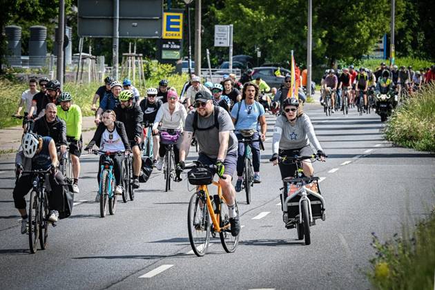 Bicycle rally of the ADFC Berlin FOR EDITORIAL PURPOSES ONLY EDITORIAL USE ONLY p Bicycle rally of the ADFC Berlin, According to the ADFC, participants will ride from various starting points over a total distance of more than 2,700 kilometers to the Großer Stern am Tiergarten T Copyright: MaurizioxGambarini doc866q43dy74h128txltg2 ,EDITORIAL USE ONLY Copyright: MaurizioxGambarini