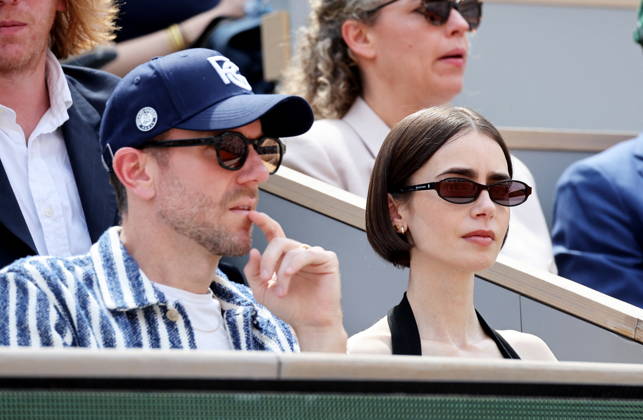 Lily Collins with husband Charlie McDowell Celebrities in the stands at the mens final of the French Open at Roland Garros 2026 on June 7, 2026 Jacovides Moreau Bestimage Celebrities in the stands at the mens final of the French Open at Roland Garros 2026 on June 7, 2026 Paris France  Copyright: xJACOVIDES-MOREAUx xBESTIMAGExJACOVIDES-MOREAUx xBESTIMAGEx