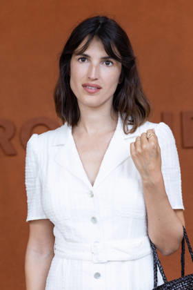 Jeanne Damas attending the 2026 French Open at Roland Garros in Paris, France, on June 7, 2026 Jacovides Moreau Bestimage Celebs attending the village photocall during the 2026 French Open at Roland Garros in Paris, France, on June 7, 2026 Paris France  Copyright: xJACOVIDES-MOREAUx xBESTIMAGExJACOVIDES-MOREAUx xBESTIMAGEx