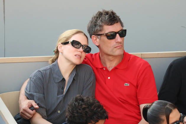Roland Garros 2026 - Tribunes Finale Cobolli vs Zverev DFY suite 2 Léa Seydoux et André Meyer Célébrités dans les tribunes de Roland Garros pendant la finale homme de l Open de France de Tennis à Paris, le 7 juin 2026. Celebrities in the stands at Roland Garros stadium during the men s final of the French Open in Paris on June 7, 2026.  Copyright: xDidierxFereyx
