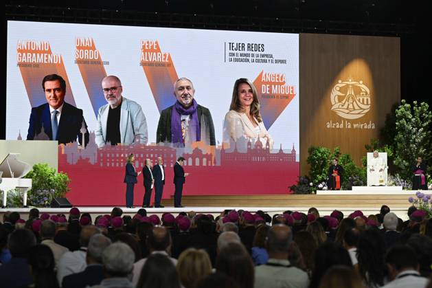 SPAIN - POPE LEO XIV DURING THE MEETING BUILDING NETWORKS WITH THE WORLD OF CULTUREM ART, ECONOMY AND SPORT AT THE MOVISTAR ARENA IN MADRID - 2026 6 7 Spain, Vatican, 2026 6 7 Pope Leo XIV during the meeting Building networks with the world of Culture, Art, Economy and Sports at the Movistar Arena in Madrid . EDITORIAL USE ONLY - NO BOOKS Copyright: xVATICANxMEDIA CPPx