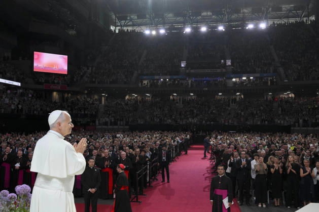 SPAIN - POPE LEO XIV DURING THE MEETING BUILDING NETWORKS WITH THE WORLD OF CULTUREM ART, ECONOMY AND SPORT AT THE MOVISTAR ARENA IN MADRID - 2026 6 7 Spain, Vatican, 2026 6 7 Pope Leo XIV during the meeting Building networks with the world of Culture, Art, Economy and Sports at the Movistar Arena in Madrid . EDITORIAL USE ONLY - NO BOOKS Copyright: xVATICANxMEDIA CPPx