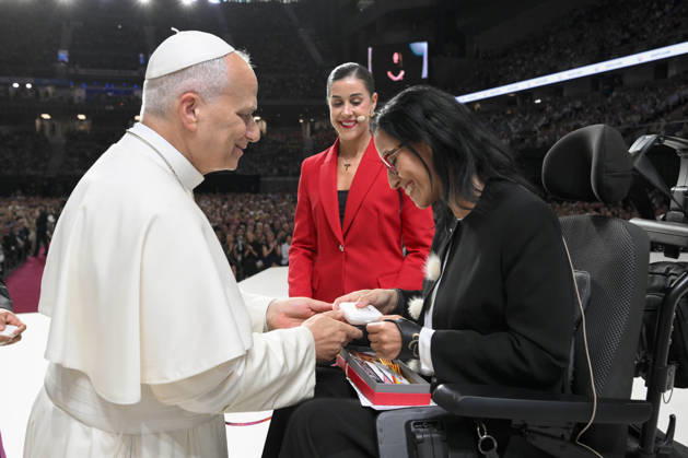SPAIN - POPE LEO XIV DURING THE MEETING BUILDING NETWORKS WITH THE WORLD OF CULTUREM ART, ECONOMY AND SPORT AT THE MOVISTAR ARENA IN MADRID - 2026 6 7 Spain, Vatican, 2026 6 7 Pope Leo XIV during the meeting Building networks with the world of Culture, Art, Economy and Sports at the Movistar Arena in Madrid . EDITORIAL USE ONLY - NO BOOKS Copyright: xVATICANxMEDIA CPPx