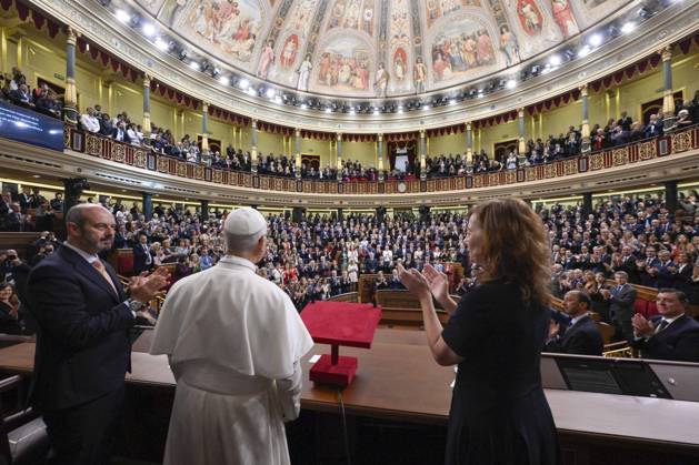 SPAIN - POPE LEO XIV DURING A JOINT SESSION OF THE SPANISH PARLAMENT AT THE CONGRESS OF DEPUTIES IN MADRID - 2026 6 8 Spain, Vatican, 2026 6 8 Pope Leo XIV during a joint session of the Spanish Parliament at the Congress of Deputies in Madrid EDITORIAL USE ONLY - NO BOOKS Copyright: xVATICANxMEDIA CPPx