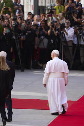 June 8, 2026, Madrid, Madrid, Spain: Pope Leo XIV (Papa Leon XVI, Robert Francis Prevost) visits Congress of Deputies on June 8, 2026 in Madrid, Spain Madrid Spain - ZUMAg15_ 20260608_zaf_g15_011 Copyright: xJackxAbuinx