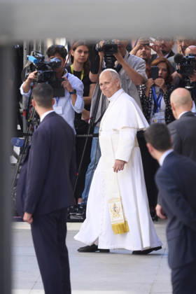 June 8, 2026, Madrid, Madrid, Spain: Pope Leo XIV (Papa Leon XVI, Robert Francis Prevost) visits Congress of Deputies on June 8, 2026 in Madrid, Spain Madrid Spain - ZUMAg15_ 20260608_zaf_g15_017 Copyright: xJackxAbuinx