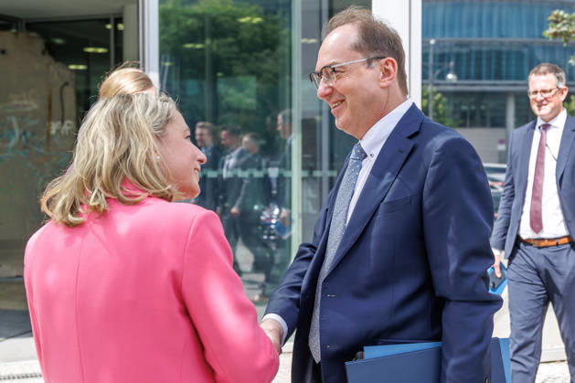 Federal Executive Committee Meeting of the CDU Interior Minister Alexander Dobrindt before the Federal Executive Committee Meeting of the CDU on 8 06 2026 in Berlin Berlin Germany