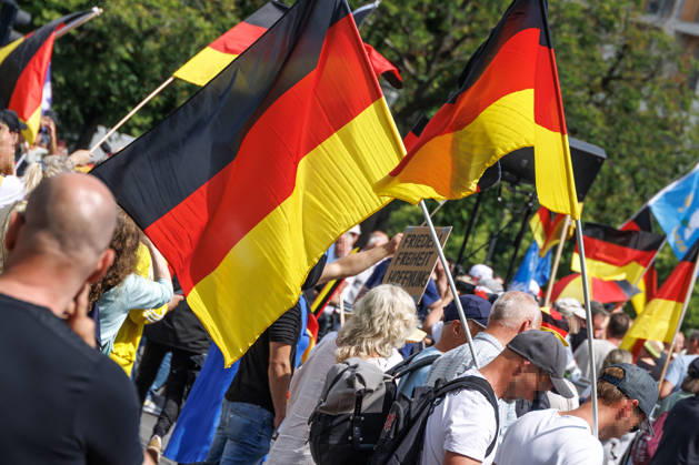 Protest action critical of the government 8 6 2026, Berlin Large demonstration at the Brandenburg Gate Protest action critical of the government that runs under the name 1MillionProject Berlin Germany