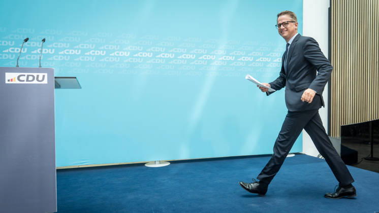 Carsten Linnemann, CDU Secretary General, during the press conference after the Federal Executive Committee meeting CDU Federal Executive Committee and committee meetings on 08 06 2026, Berlin Berlin Germany Konrad Adenauer Haus, Bundespart