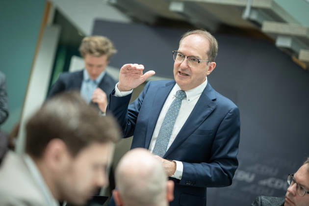 Federal Minister of the Interior Alexander Dobrindt holds a background discussion with the journalists present after the Federal Executive Committee meeting CDU Federal Executive Committee and committee meetings on 08 06 2026, Berlin Berlin Germany Konrad Adenauer Haus, Bundespart