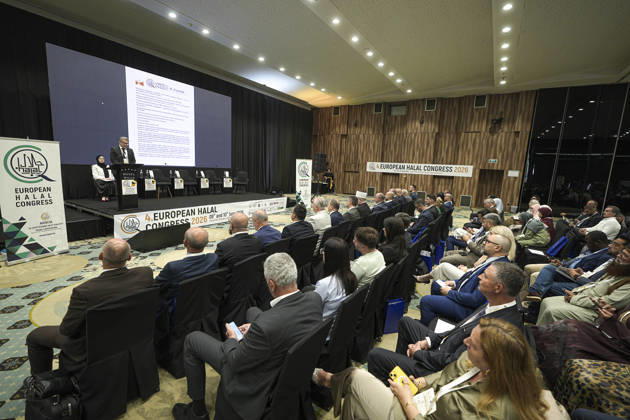 4th European Halal Congress in Sarajevo SARAJEVO, BOSNIA AND HERZEGOVINA - JUNE 9: Participants attend the 4th European Halal Congress 2026, a major event for the halal industry in Europe, in Sarajevo, Bosnia and Herzegovina, on June 9, 2026. Samir Jordamovic Anadolu Sarajevo Bosnia and Herzegovina. Editorial use only. Please get in touch for any other usage.  Copyright: x2026xAnadoluxSamirxJordamovicx