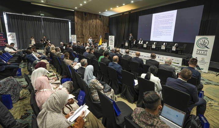 4th European Halal Congress in Sarajevo SARAJEVO, BOSNIA AND HERZEGOVINA - JUNE 9: Participants attend the 4th European Halal Congress 2026, a major event for the halal industry in Europe, in Sarajevo, Bosnia and Herzegovina, on June 9, 2026. Samir Jordamovic Anadolu Sarajevo Bosnia and Herzegovina. Editorial use only. Please get in touch for any other usage.  Copyright: x2026xAnadoluxSamirxJordamovicx