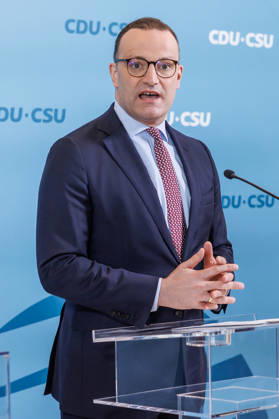 Statement before the CDU CSU parliamentary group meeting CDU CSU parliamentary group leader Jens Spahn speaks during a statement before the parliamentary group meetings on 09 06 2026 in Berlin Berlin Berlin Germany Reichstag