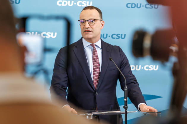 Statement before the CDU CSU parliamentary group meeting CDU CSU parliamentary group leader Jens Spahn speaks during a statement before the parliamentary group meetings on 09 06 2026 in Berlin Berlin Berlin Germany Reichstag