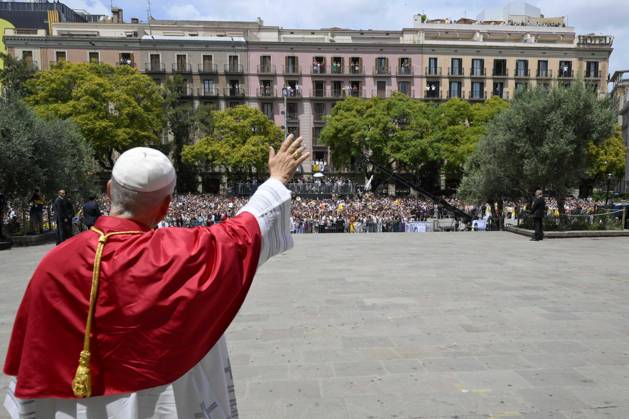 IPA85515137 - Spain, Vatican, 2026 6 9 Pope Leo XIV holds a midday prayer in the Cathedral of the Holy Cross and Saint Eulalia in Barcelona Photograph by VATICAN MEDIA Catholic Press Photo  Copyright: xVATICANxMEDIA CPPx xVATICANxMEDIA CPPx 85515137