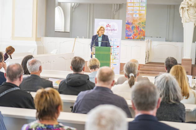 The Saarland Social Summit will take place in Saarbrücken on Tuesday 9 6 2026 One of the central demands bub