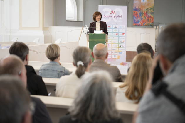 The Saarland Social Summit will take place in Saarbrücken on Tuesday 9 6 2026 One of the central demands bub