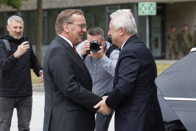 Pistorius , ZÅ¯na Inaugural visit Defense Minister Pistorius receives Czech counterpart ZÅ¯na , on 09 06 2026 in Berlin, Berlin Bendlerblock, Bundeswehr, , Germany