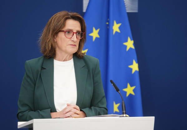European Commission Imposes Interim Measures on Meta - Brussels Teresa Ribera Rodriguez, European Commissioner for the Green Deal, speaks to the media at the Berlaymont, headquarters of the European Commission in Brussels, Belgium on June 9, 2026, as the EU orders Meta to restore free access to WhatsApp for competing AI assistants, overturning a policy that blocked competition and favored its own service, Meta AI, while a full antitrust investigation into Meta s dominant position continues. Photo by Monasse T ANDBZ ABACAPRESS.COM Brussels Brussels-Capital Belgium  Copyright: xMonassexThierry ANDBZ ABACAx