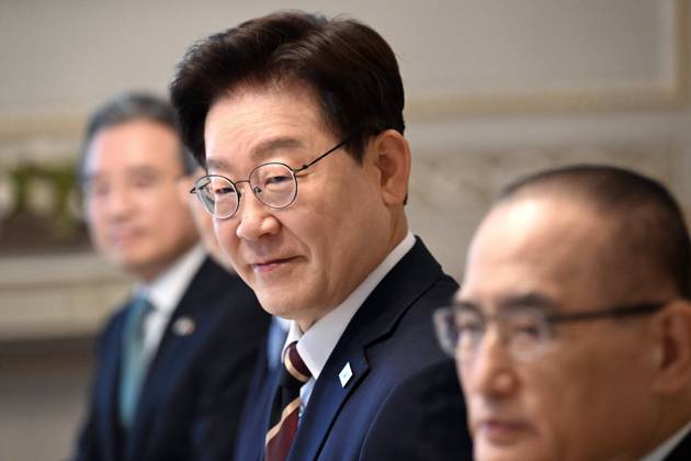 PM Bart De Wever meets South Korean President Lee Jae Myung BRUSSELS, BELGIUM - JUNE 10 : PM Bart De Wever meets South Korean President Lee Jae Myung on June 10, 2026 in Brussels, Belgium, 10 06 2026 Brussels Belgium  Copyright: xDidierxLebrunx