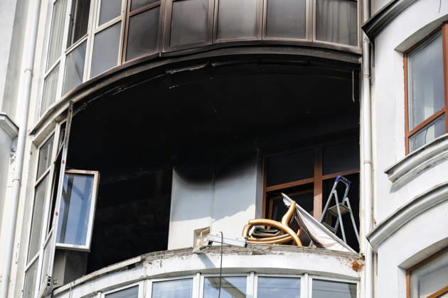 RECORD DATE NOT STATED A balcony of a multi-storey residential building damaged in a Russian drone attack on Odesa, Ukraine, on June 10, 2026. The Russian army attacked the city with strike drones. Residential buildings were damaged in the attack. Three people were injured, including two children (Photo by Nina Liashonok Ukrinform) Russian drone strike damages housing in Odesa  Copyright: xNinaxLiashonokx