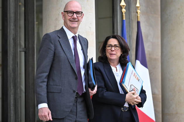 Council of Ministers at the Elysee Palace FA French Minister of the Economy, Finance and Industrial, Energy and Digital Sovereignty Roland Lescure exits the Elysee Palace with French Minister for Sports, Youth and Associative Life Marina Ferrari after the Council of Ministers in Paris, on June 10, 2026. Photo by Firas Abdullah ABACAPRESS.COM Paris Île-de-France France  Copyright: xAbdullahxFiras ABACAx