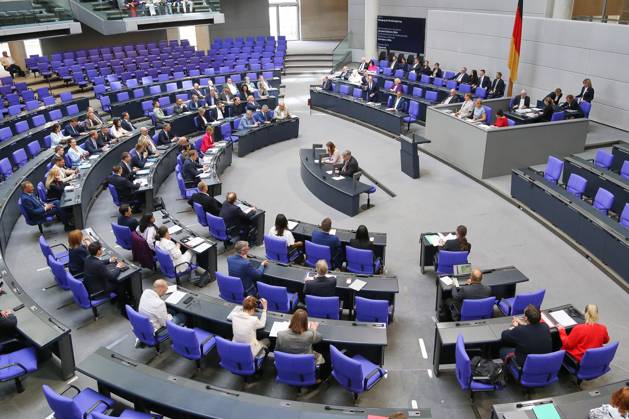 Berlin, Germany, 10 06 2026 German Bundestag 82 Bundestag session View of the plenary chamber at the start of the session, Alexander Dobrindt answers questions from MPs during the government questioning session Copyright: xdtsxNachrichtenagenturx dts_122329