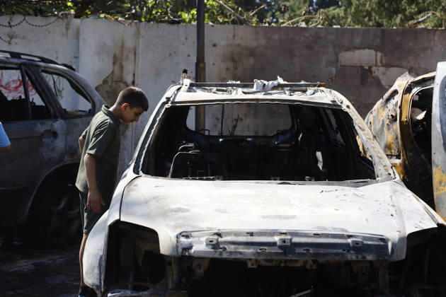 June 10, 2026, Saida, Saidon District, lebanon: An Israeli drone strike targeted a van in the Al-Bawaba Al-Fawqa area adjacent to the commercial market in central Sidon (Saida), southern Lebanon, killing two people and igniting a fire that spread to several nearby vehicles. The attack occurred near the Maronite Church and a fuel station in a densely populated civilian area. Emergency responders and civil defense teams recovered the victims and worked to extinguish the blaze, which damaged at least four neighboring cars. Saida lebanon - ZUMAb339 20260610_znp_b339_002 Copyright: xAbdulxKaderxAlxBayx