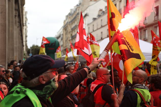 SNCF workers take part in a demonstration during a national strike in Paris PARIS, FRANCE - JUNE 10: SNCF workers take part in a demonstration during a national strike in Paris, France on June 10, 2026. Railway unions called for the action to protest against company reorganizations and working conditions. Mohamad Salaheldin Abdelghani Alsayed Anadolu Paris France. Editorial use only. Please get in touch for any other usage.  Copyright: x2026xAnadoluxMohamadxSalaheldinxAbdelghanixAlsayedx