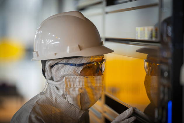 Infineon Technologies AG in Dresden Cleanroom of the new Smart Power Fab of Infineon Technologies AG in Dresden on June 10 On July 2, the Smart Power Fab is ceremonially opened The new plant is the largest single investm