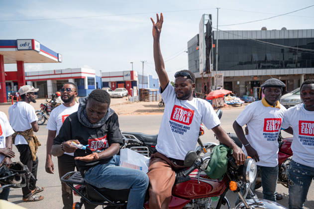 Demokratik Kongo Cumhuriyeti nde, Ebola salginina karsi farkindalik konvoyu BUNIA, DEMOCRATIC REPUBLIC OF THE CONGO - JUNE 10: Motorcycle riders take part in an awareness convoy organized by the World Health Organization (WHO) to educate the public about the Ebola virus in Bunia, Ituri province, Democratic Republic of the Congo, on June 10, 2026. Wearing t-shirts that read Stop Ebola in English and carrying banners with preventive health measures, the Congolese riders paraded through the city streets to raise community awareness amidst a recent outbreak of the Ebola strain. Stringer Anadolu Bunia Democratic Republic of the Congo. Editorial use only. Please get in touch for any other usage.  Copyright: x2026xAnadoluxStringerx