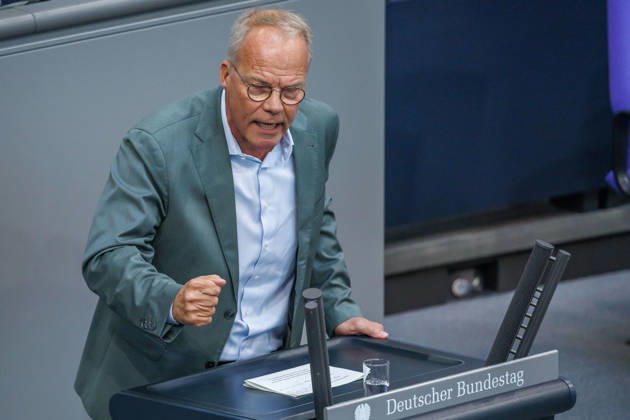 Bundestag Matthias Miersch SPD in the German Bundestag on 11 06 26 in Berlin Berlin Berlin Germany Bundestag