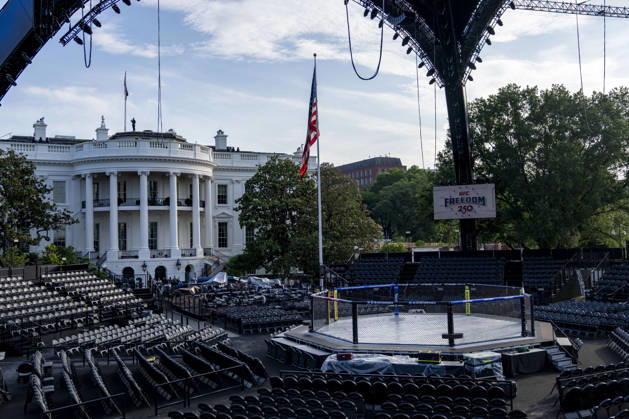 The Ultimate Fighting Championship (UFC) arena is seen as preparations continue for the UFC Freedom 250 event on the South Lawn of the White House in Washington, DC on Thursday, June 11, 2026. President Donald Trump is hosting a series of fighting matches on the South Lawn on Flag Day and his 80th birthday, June 14, in honor of America s 250th birthday.  WAP20260611304 BONNIExCASH