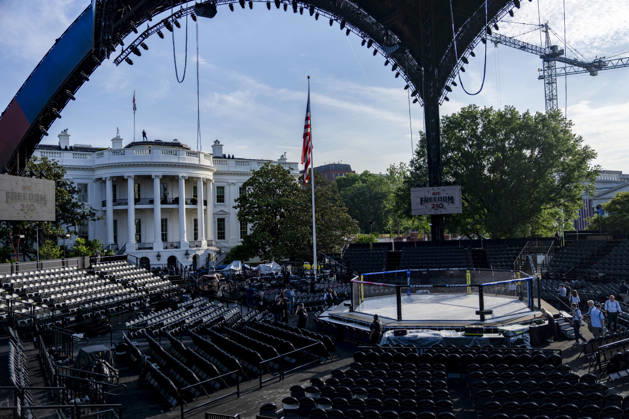The Ultimate Fighting Championship (UFC) arena is seen as preparations continue for the UFC Freedom 250 event on the South Lawn of the White House in Washington, DC on Thursday, June 11, 2026. President Donald Trump is hosting a series of fighting matches on the South Lawn on Flag Day and his 80th birthday, June 14, in honor of America s 250th birthday.  WAP20260611315 BONNIExCASH