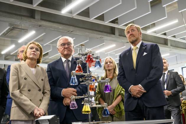 King Willem Alexander During State Visit - Sittard King Willem Alexander of the Netherlands visits VISTA college in Sittard, the Netherlands on June 11, 2026, alongside German Federal President Frank-Walter Steinmeier, his wife Elke Büdenbender, and Dutch Minister of the Interior and Kingdom Relations Pieter Heerma, engaging in discussions with students, teachers, and staff regarding cross-border cooperation between the Netherlands and Germany. Photo by Patrick van Emst NL Beeld Bruno Press ABACAPRESS.COM Netherlands  Copyright: xBrunoxPress ABACAx