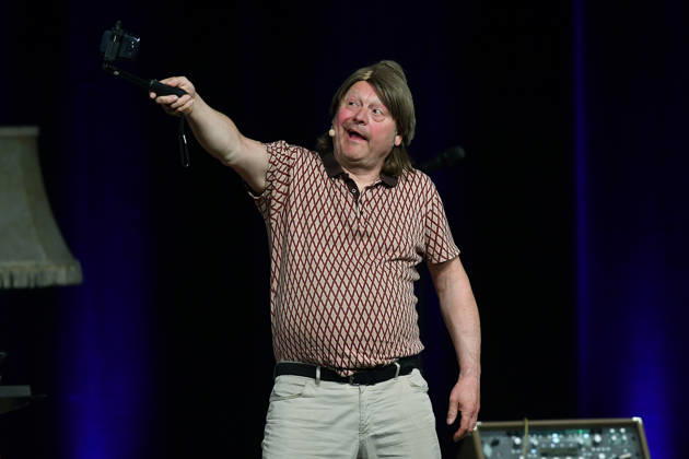 Herbert Knebels Affentheater Voll Karacho on 11 06 2026 in the Mathias Jakobs Stadthalle in Gladbeck Ozzy Ostermann Georg Göbel Jakobi will be on stage on 11 06 2026 in the Mathias Jakobs Stadthalle in Gladbeck xRx