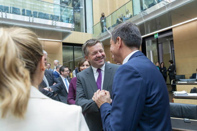 Sven Schulze Olaf Lies 1066 Meeting of the Bundesrat EUR, Germany, Berlin, 12 06 2026 Sven Schulze CDU Minister President of Saxony-Anhalt welcomes Olaf Lies SPD Minister President of Lower Saxony 1066 Meeting of the Bundesrat Nine legislative resolution